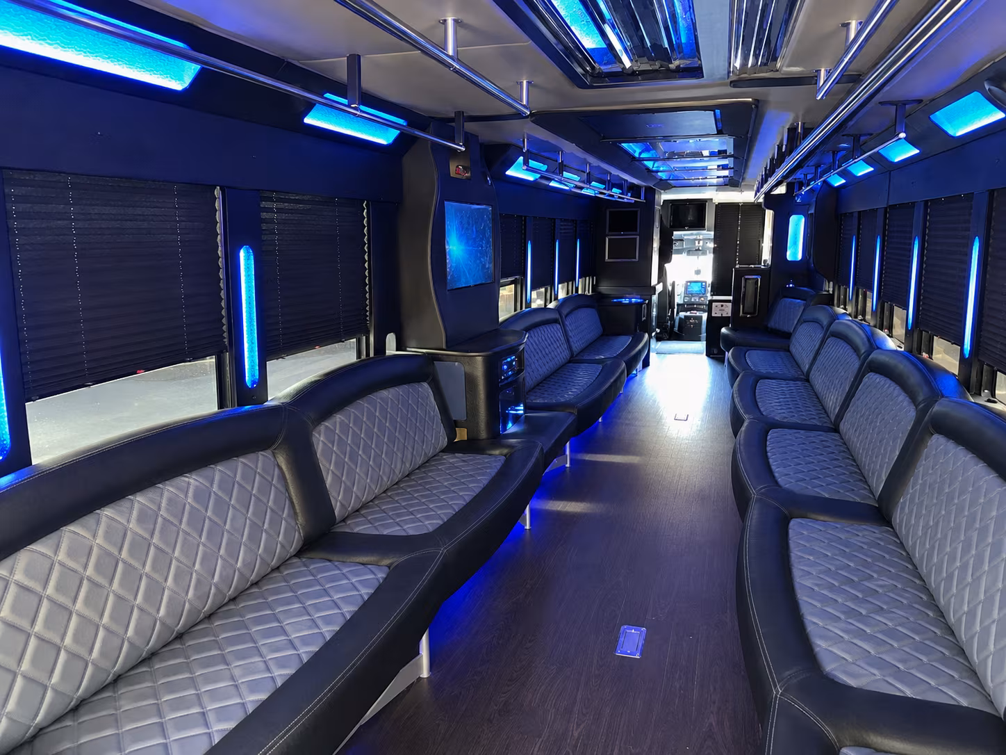 bachelorette party buses through old town scottsdale s tasting rooms