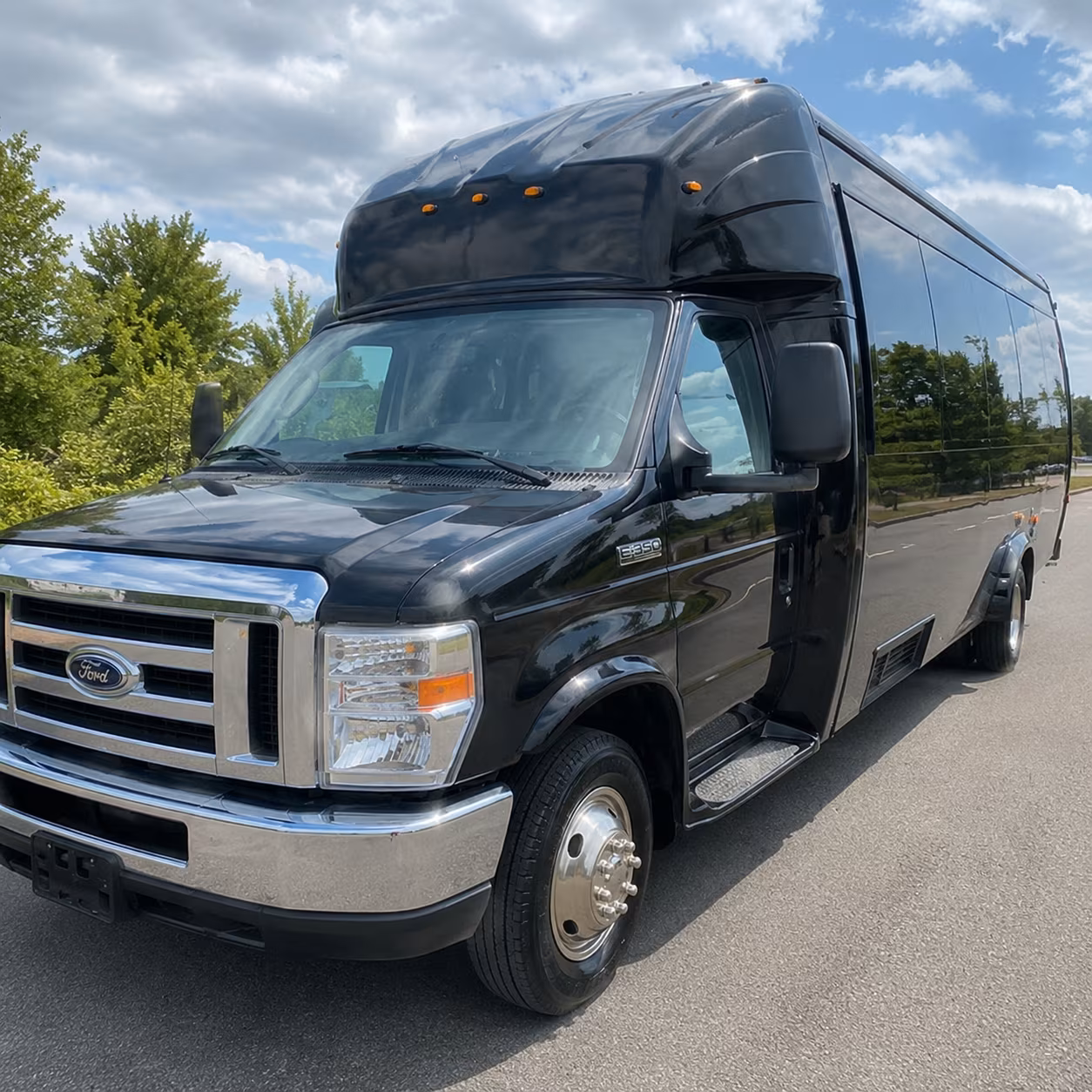 phoenix sporting event party bus rental
