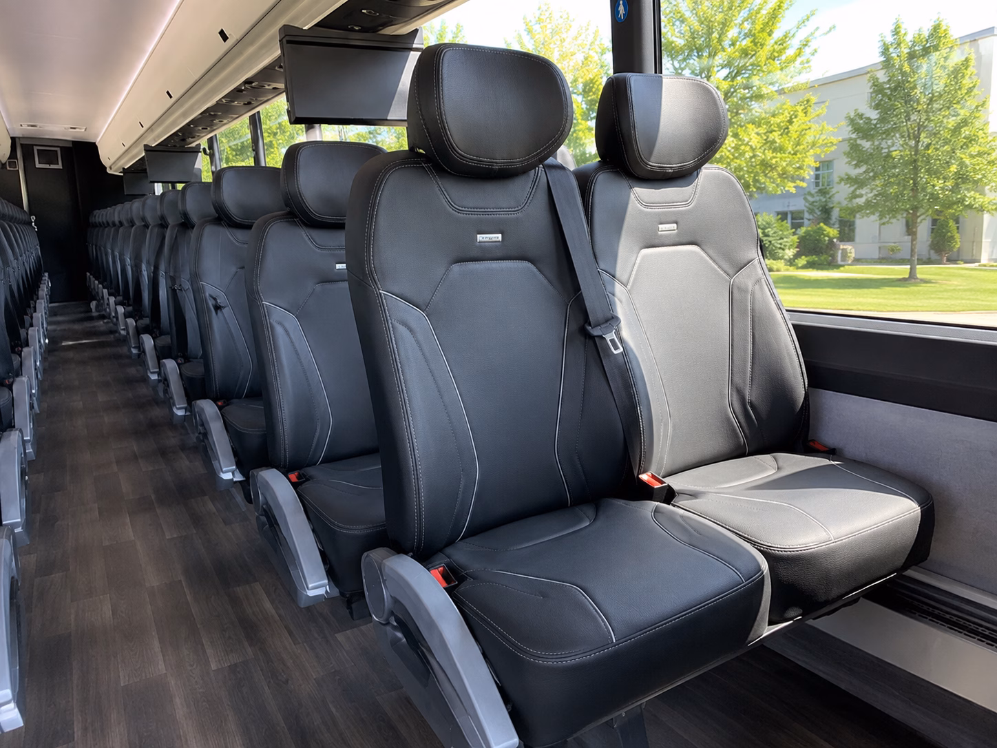 rehearsal dinner and multi day wedding weekend bus rentals in phoenix